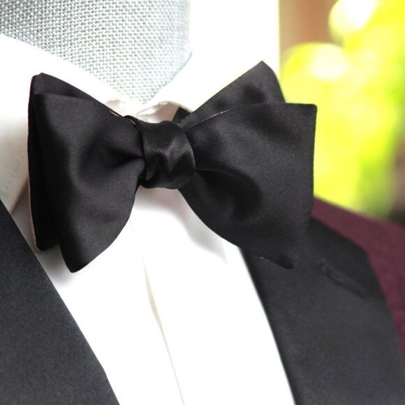 Men's bow tie Silk Pink Black Reversible Self - tied Bow tie Gift Box - Picture 12 of 13